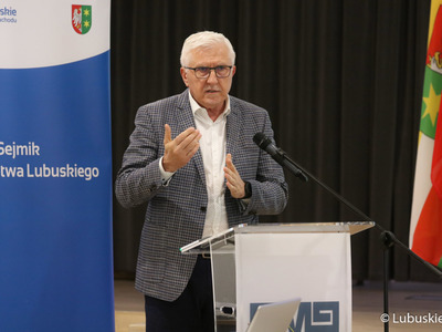 Wystąpienie marszałek senatora Wadima Tyszkiewicza podczas kwietniowych obrad  Kwietniowe obrady sesji Sejmiku Województwa Lubuskiego