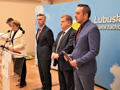 Uczestnicy konferencji prasowej