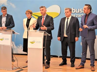 Uczestnicy I części konferencji prasowej