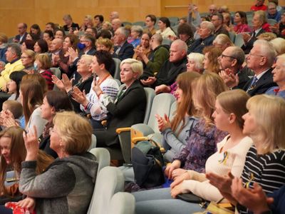 11 kwietnia 2022 r. Koncert „Z Ukrainą w Sercu” Narodowej Kapeli Bandurzystów Ukrainy im. Georgy Maiboroda w Filharmonii Zielonogórskiej objęła honorowym patronatem marszałek województwa lubuskiego Elżbieta Anna Polak
