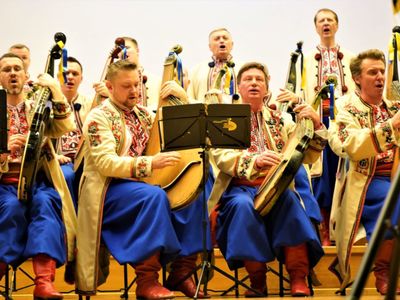 11 kwietnia 2022 r. Koncert „Z Ukrainą w Sercu” Narodowej Kapeli Bandurzystów Ukrainy im. Georgy Maiboroda w Filharmonii Zielonogórskiej objęła honorowym patronatem marszałek województwa lubuskiego Elżbieta Anna Polak