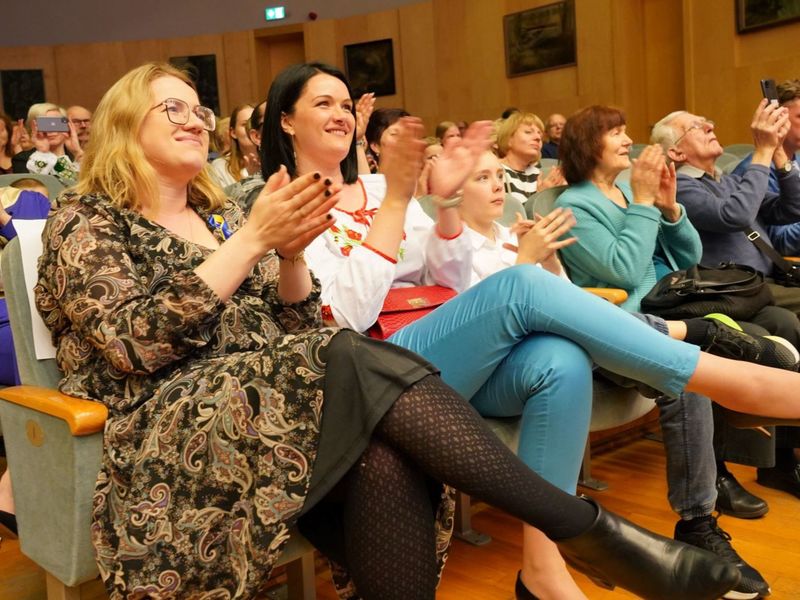 11 kwietnia 2022 r. Koncert „Z Ukrainą w Sercu” Narodowej Kapeli Bandurzystów Ukrainy im. Georgy Maiboroda w Filharmonii Zielonogórskiej objęła honorowym patronatem marszałek województwa lubuskiego Elżbieta Anna Polak