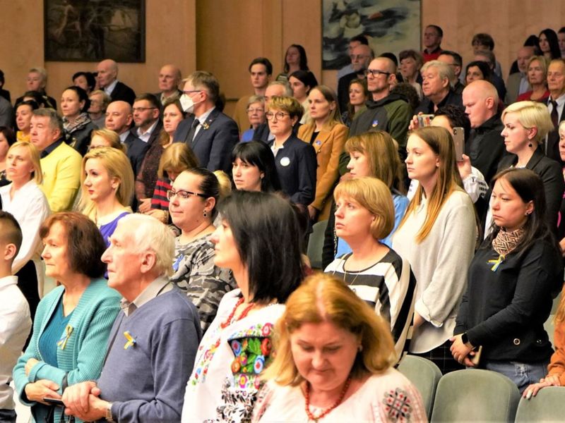 11 kwietnia 2022 r. Koncert „Z Ukrainą w Sercu” Narodowej Kapeli Bandurzystów Ukrainy im. Georgy Maiboroda w Filharmonii Zielonogórskiej objęła honorowym patronatem marszałek województwa lubuskiego Elżbieta Anna Polak