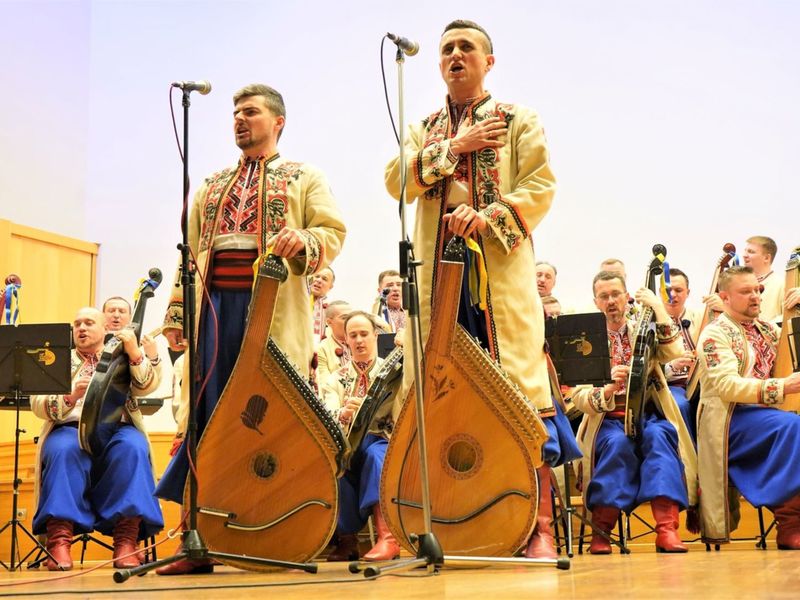 11 kwietnia 2022 r. Koncert „Z Ukrainą w Sercu” Narodowej Kapeli Bandurzystów Ukrainy im. Georgy Maiboroda w Filharmonii Zielonogórskiej objęła honorowym patronatem marszałek województwa lubuskiego Elżbieta Anna Polak
