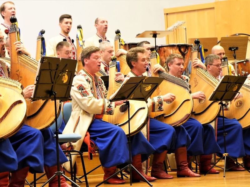 11 kwietnia 2022 r. Koncert „Z Ukrainą w Sercu” Narodowej Kapeli Bandurzystów Ukrainy im. Georgy Maiboroda w Filharmonii Zielonogórskiej objęła honorowym patronatem marszałek województwa lubuskiego Elżbieta Anna Polak