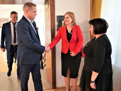 Wicemarszałek Łukasz Porycki oraz dyrekcja Departamentu Infrastruktury Społecznej UMWL spotkali się z szefami lubuskich instytucji kultury. 