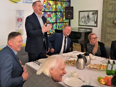 Wicemarszałek Łukasz Porycki oraz dyrekcja Departamentu Infrastruktury Społecznej UMWL spotkali się z szefami lubuskich instytucji kultury. 