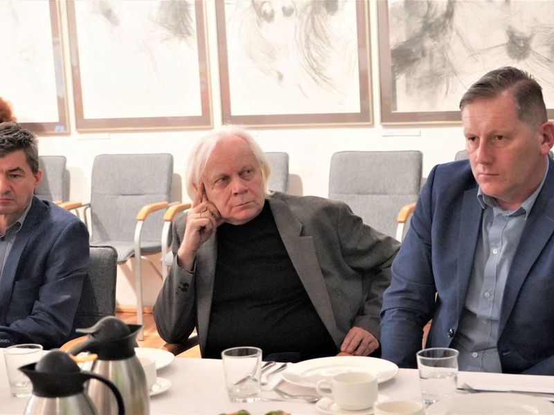 Wicemarszałek Łukasz Porycki oraz dyrekcja Departamentu Infrastruktury Społecznej UMWL spotkali się z szefami lubuskich instytucji kultury.