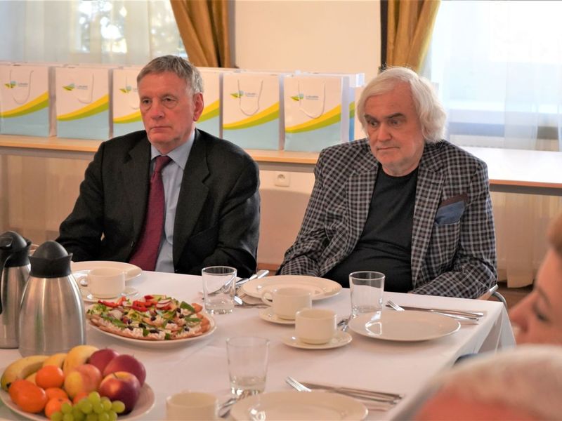 Wicemarszałek Łukasz Porycki oraz dyrekcja Departamentu Infrastruktury Społecznej UMWL spotkali się z szefami lubuskich instytucji kultury.