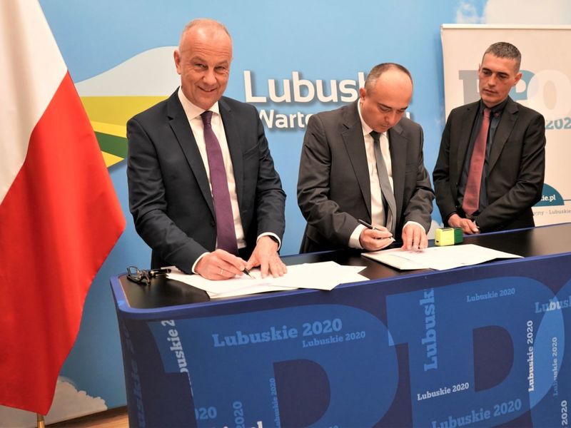 Podpisanie umowy z firmą Multisoft SA na wdrożenie innowacyjnego produktu wykorzystywanego w kontroli ruchu lotniczego