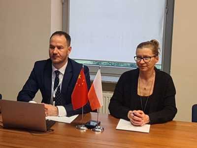 Wideokonferencja z prowincją Hainan nt. parków narodowych