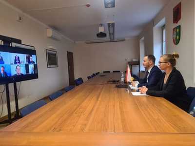 Wideokonferencja z prowincją Hainan nt. parków narodowych