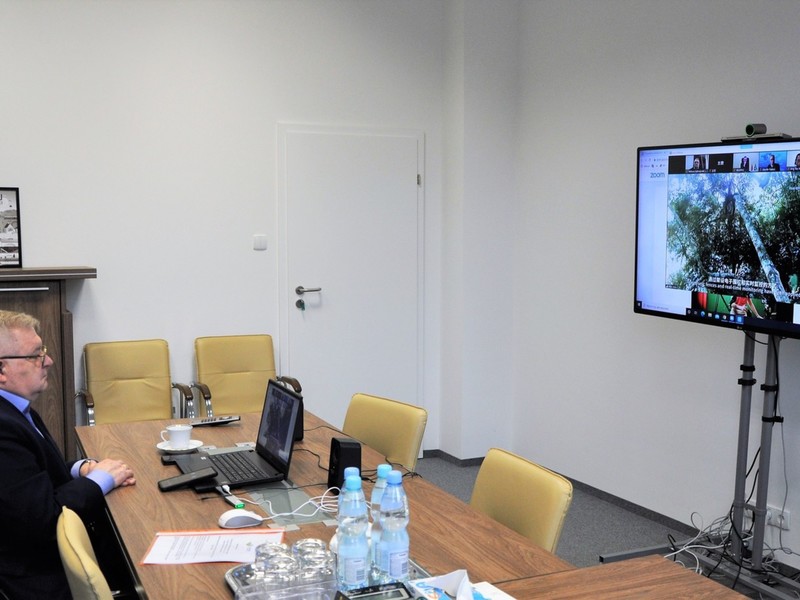 Wideokonferencja z prowincją Hainan nt. parków narodowych