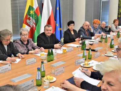 25 kwietnia 2022 r. w Urzędzie Marszałkowskim Województwa Lubuskiego w Zielonej Górze odbyła się V sesja Lubuskiego Sejmiku Seniorów II kadencji.