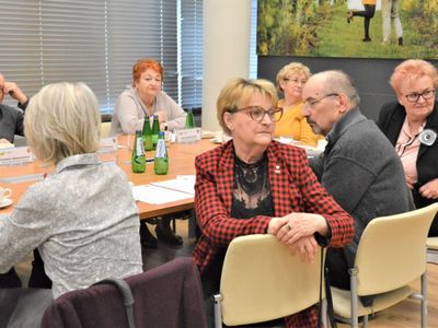 25 kwietnia 2022 r. w Urzędzie Marszałkowskim Województwa Lubuskiego w Zielonej Górze odbyła się V sesja Lubuskiego Sejmiku Seniorów II kadencji.