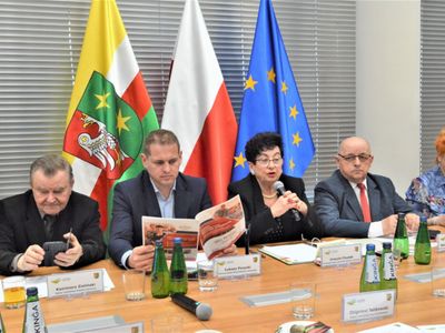 25 kwietnia 2022 r. w Urzędzie Marszałkowskim Województwa Lubuskiego w Zielonej Górze odbyła się V sesja Lubuskiego Sejmiku Seniorów II kadencji.