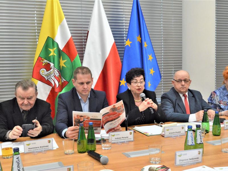 25 kwietnia 2022 r. w Urzędzie Marszałkowskim Województwa Lubuskiego w Zielonej Górze odbyła się V sesja Lubuskiego Sejmiku Seniorów II kadencji.