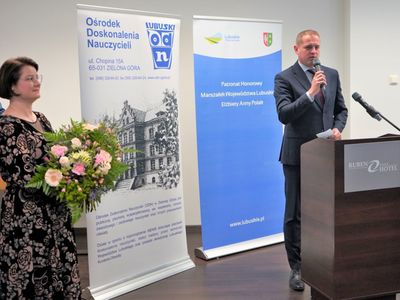 Ośrodka Doskonalenia Nauczycieli w Zielonej Górze 30 lat swojej działalności świętował 27 kwietnia 2022 r. w zielonogórskim Ruben Hotel. 