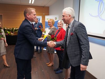 Ośrodka Doskonalenia Nauczycieli w Zielonej Górze 30 lat swojej działalności świętował 27 kwietnia 2022 r. w zielonogórskim Ruben Hotel. 
