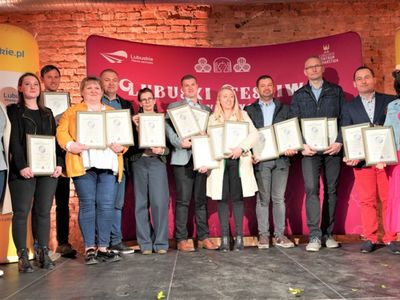 30 kwietnia 2022 r. II Lubuski Festiwal Otwartych Piwnic i Winnic Zielona Góra-Zabór 2022. Gala konkursu „Wino warte zachodu”. W zabytkowej dawnej piwnicy Ernesta Muehle w Parku Sowińskiego, laury – w towarzystwie Bachusa – wręczała marszałek województwa lubuskiego Elżbieta Anna Polak. 