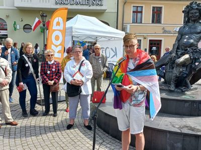 3 maja 2022 r. – z okazji 231. rocznicy uchwalenia Konstytucji 3 Maja - na zielonogórskim deptaku czytano fragmenty Konstytucji RP. 

