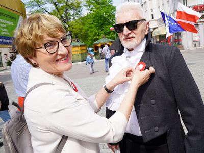 3 maja 2022 r. – z okazji 231. rocznicy uchwalenia Konstytucji 3 Maja - na zielonogórskim deptaku czytano fragmenty Konstytucji RP. 

