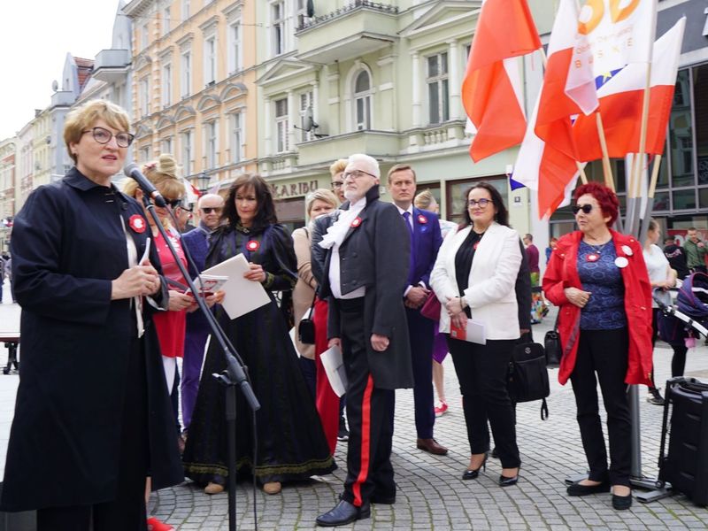 3 maja 2022 r. – z okazji 231. rocznicy uchwalenia Konstytucji 3 Maja - na zielonogórskim deptaku czytano fragmenty Konstytucji RP.
