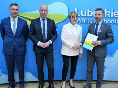 Samorząd Województwa Lubuskiego postanowił przekazać lubuskim powiatom w sumie 6 mln zł na pomoc dla uchodźców z Ukrainy. 