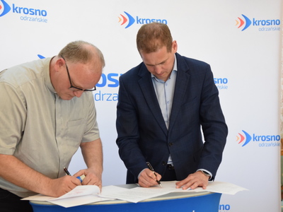 Podpisanie umów na dofinansowanie inwestycji sportowych, turystycznych i renowacji zabytków