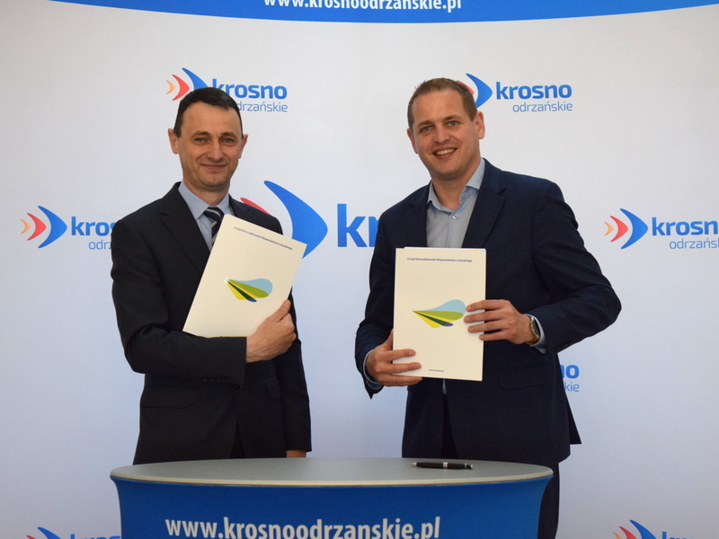 Podpisanie umów na dofinansowanie inwestycji sportowych, turystycznych i renowacji zabytków