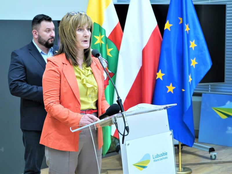 12 maja w Sali Prasowej UMWL w Zielonej Górze odbyła się konferencja prasowa dotycząca inauguracji Lubuskiej Rady Kół Gospodyń Wiejskich.