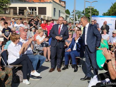 Spotkanie Donalda Tuska z mieszkańcami Krosno Odrz. 