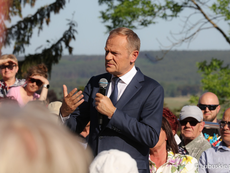 Spotkanie Donalda Tuska z mieszkańcami Krosno Odrz.