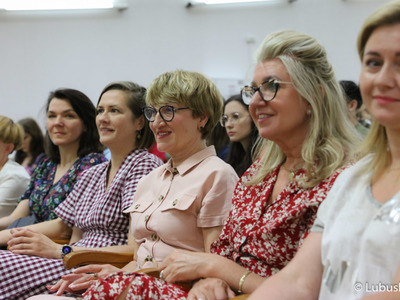 Spotkanie przewodniczącego PO Donalda Tuska z mieszkańcami Zielonej Góry w Auli UZ 