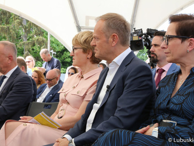 Uroczystość podpisania aktu erekcyjnego pod budowę Parku Technologii Kosmicznych w Zielonej Górze Nowym Kisielinie 