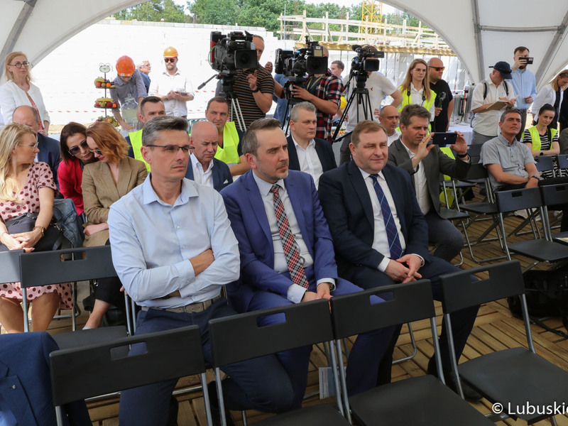 Uroczystość podpisania aktu erekcyjnego pod budowę Parku Technologii Kosmicznych w Zielonej Górze Nowym Kisielinie