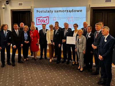 Uroczyste podpisanie deklaracji samorządowej w Senacie RP