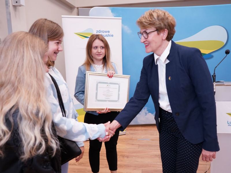 Rozstrzygnięcie konkursu UMWL dla uczniów lubuskich szkół „Szczepieni rodzinnie – bezpieczni globalnie”