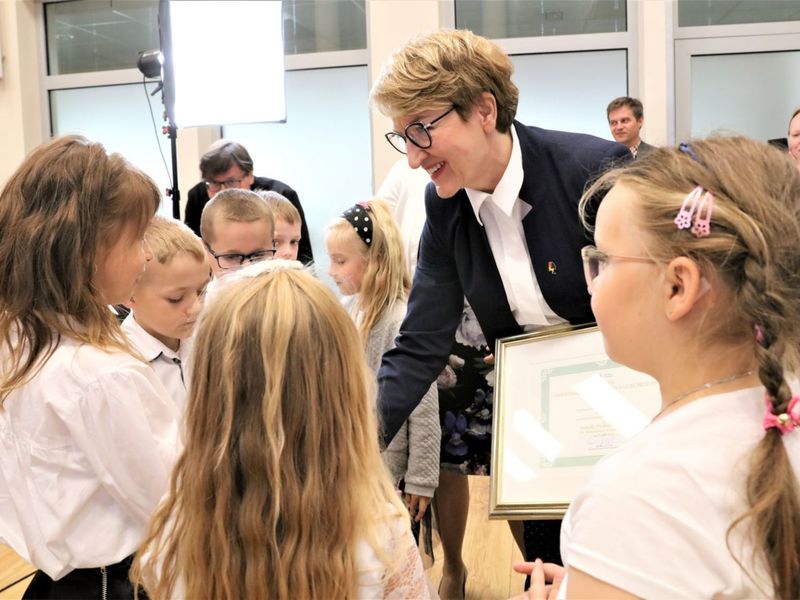 Rozstrzygnięcie konkursu UMWL dla uczniów lubuskich szkół „Szczepieni rodzinnie – bezpieczni globalnie”