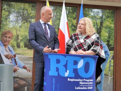 Podpisanie umowy na rozbudowę Ośrodka Integracji Społecznej w Zielonej Górze ze wsparciem Regionalnego Programu Operacyjnego – Lubuskie 2020