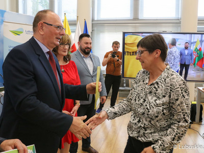 Przekazanie umowy w ramach konkursu Lubuska Odnowa Wsi 2022