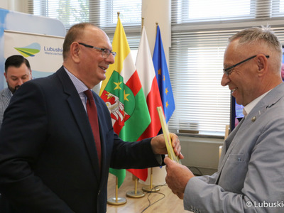 Przekazanie umowy w ramach konkursu Lubuska Odnowa Wsi 2022