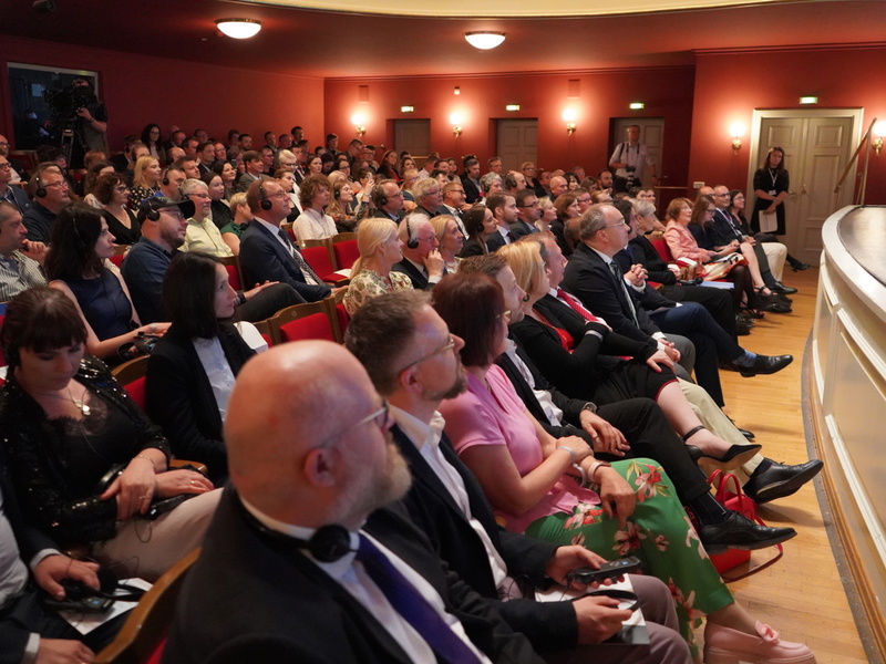 W czwartek 9 czerwca w teatrze im. Gerharta Hauptmanna w Görlitz odbyła się gala wręczenia nagród Polsko-Niemieckiej Nagrody Dziennikarskiej im. Tadeusza Mazowieckiego. Na przyszłoroczną uroczystość oraz Dni Mediów zaprasza Lubuskie.