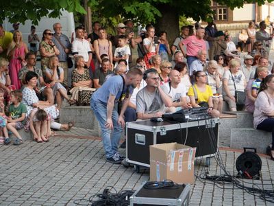 18 czerwca 2022 r. Koncert promenadowy artystów Filharmonii Zielonogórskiej. Zabrzmiała muzyka filmowa. Orkiestrą Symfoniczną Filharmonii Zielonogórskiej dyrygował gościnnie Łukasz Hermanowicz. Na finał były wielkie brawa i bisy. 