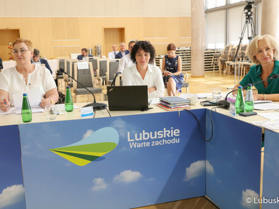 Radni podczas czerwcowej sesji Sejmiku Województwa Lubuskiego 