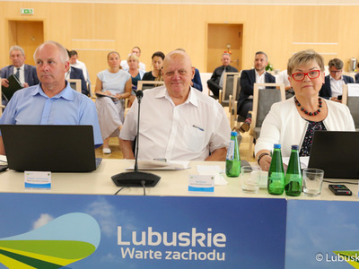 Radni podczas czerwcowej sesji Sejmiku Województwa Lubuskiego 
