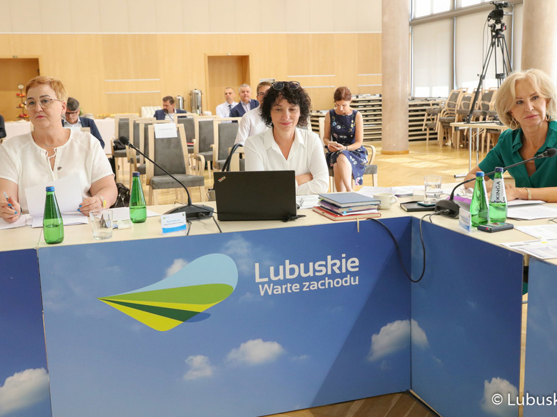 Radni podczas czerwcowej sesji Sejmiku Województwa Lubuskiego