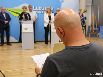 Konferencja prasowa w przerwie posiedzenia Wojewódzkiej Rady Dialogu Społecznego woj. lubuskiego