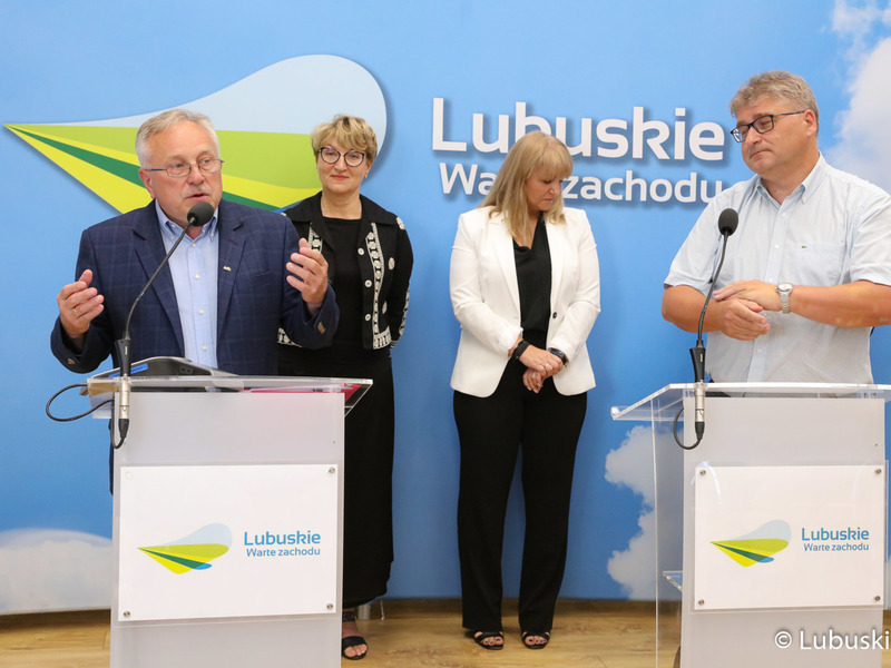 Konferencja prasowa w przerwie posiedzenia Wojewódzkiej Rady Dialogu Społecznego woj. lubuskiego