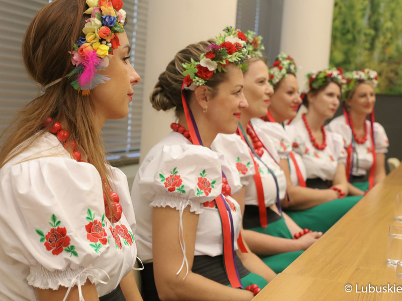 Panie z Koła Gospodyń Wiejskich "Kowalewianki"